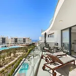 Beautiful Apartment With Views In Fuengirola Higueron West