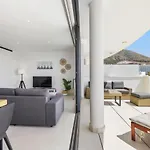 Beautiful Apartment With Views In Fuengirola Higueron West